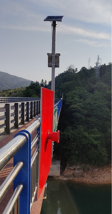 太平湖S103、G330大桥桥涵柱灯制安